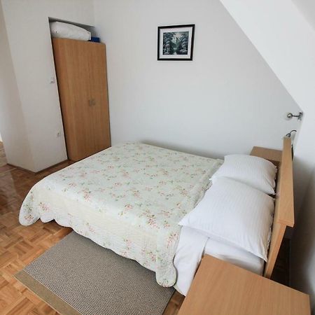 فندق House Milan Rastovača المظهر الخارجي الصورة