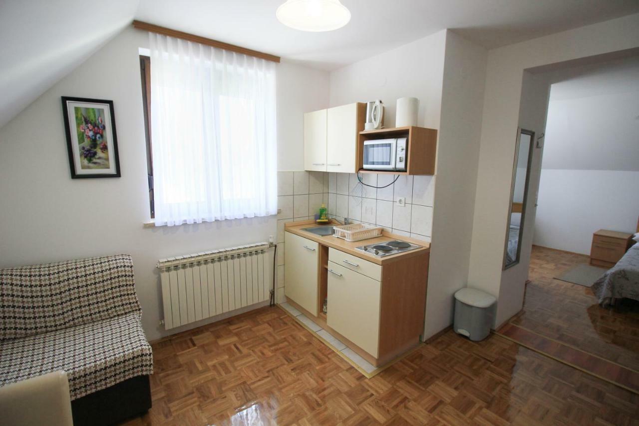 فندق House Milan Rastovača المظهر الخارجي الصورة